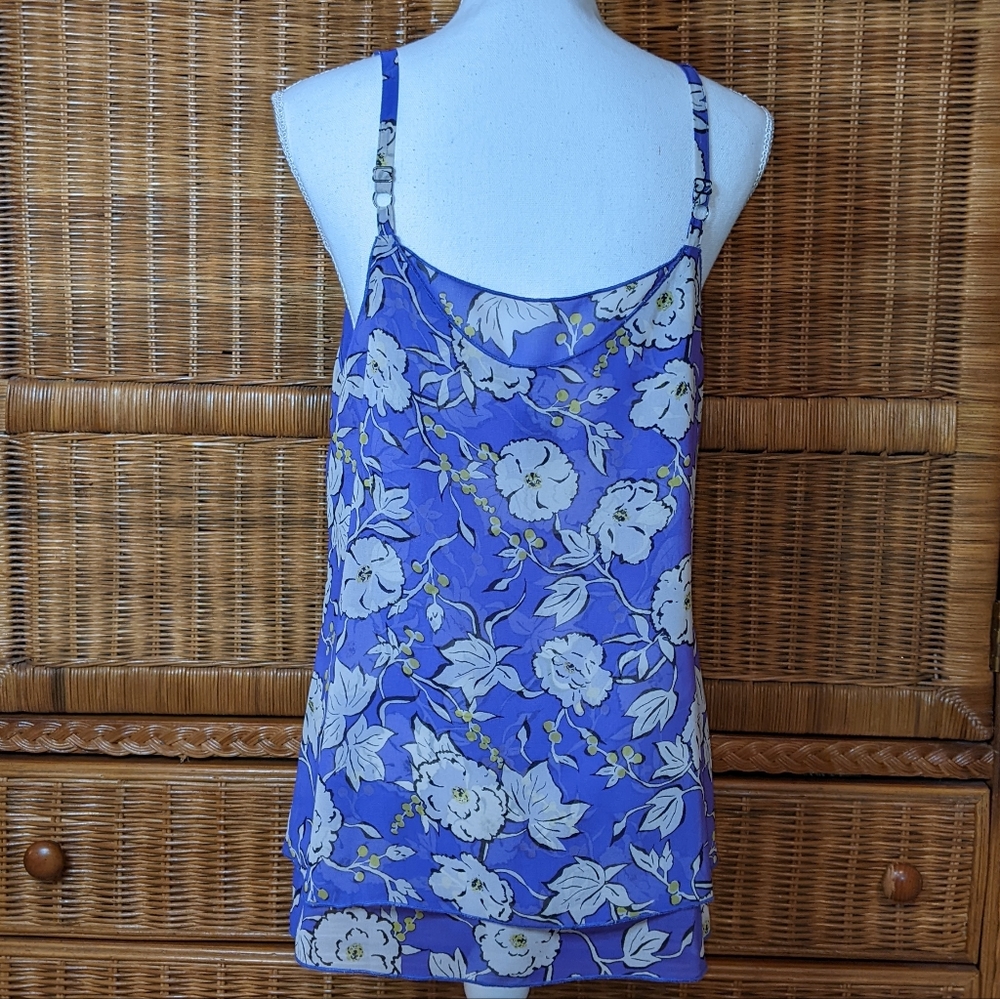 CAbi OUTLINE Cami #5544 SMALL - Picture 4 of 5